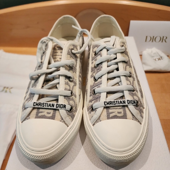 💯 Authentic Christian Dior Walk'n'Dior Stone Gray Sneakers - Picture 1 of 17